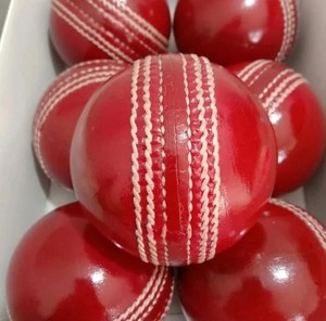 New Hot Sale Premium Quality Professional <b>White</b> Color Leather <b>Cricket</b> Balls Custom Color Logo New Arrival Hard <b>Cricket</b> Balls - Product Image 2