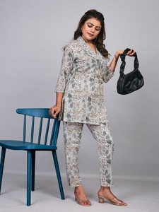 ชุดผ้าฝ้ายลายอินเดียดั้งเดิมทันสมัยล่าสุดสำหรับสุภาพสตรี มีจำหน่ายในราคาขายส่ง - Product Image 6