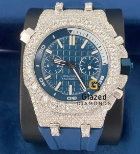 Único Multi Cronógrafos Medio Tachonado Dial Lab Grown Watch Para Hombres Con Corte Redondo Diamantes Incoloros - Product Image 1