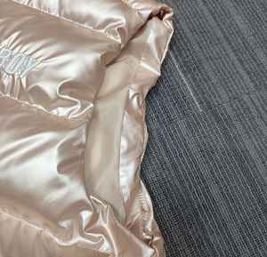 แจ็กเก็ตปลาปักเป้าสำหรับทุกเพศพร้อมโลโก้ตามสั่ง - Product Image 2