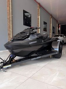 Moto Acuática de Lujo de 300Hp, la Más Vendida - Product Image 3