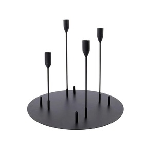 Portavelas único de metal de calidad superior, ideal para crear un ambiente cálido y acogedor en los espacios habitables - Product Image 4