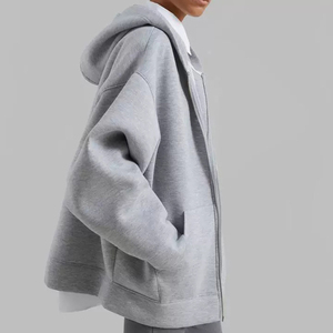 Sweat-shirt à capuche zippé personnalisé pour hommes, vêtements de rue décontractés courts pour l'hiver à motif solide - Product Image 4