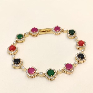Hermosa Pulsera moderna con acabado dorado AD Stones para niñas Pulsera de moda brillante para fiesta y función de mujer - Product Image 1
