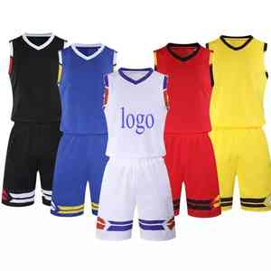 Uniformes de baloncesto personalizados con tela transpirable ligera para entrenamientos de torneos y competiciones profesionales - Product Image 1