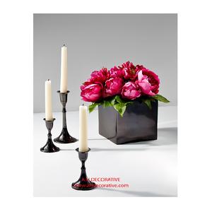 Florero de Metal Cuadrado Moderno Hecho a Mano, Diseño Real para Mesa de Sala de Estar, Accesorio de Mesa - Product Image 1