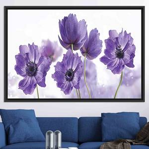 Toile imprimée florale moderne : élégante décoration murale en verre avec fleurs violettes 3D, toile encadrée noire - Product Image 1