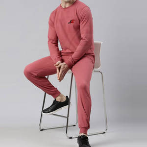 Traje de chándal de algodón a prueba de viento de estilo único para hombre de talla grande con logotipo personalizado transpirable y patrón sólido para invierno personalizable - Product Image 4