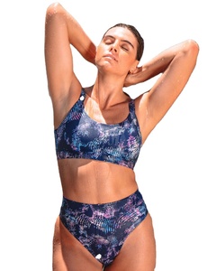 Vente en gros 2025 Ensemble de bikinis brésiliens sexy Maillots de bain et tenues de plage pour femmes Micro maillots de bain et bikinis mini string personnalisés - Product Image 1