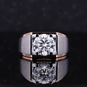 Elegante 18K oro amarillo de doble tono pulido cepillado banda de compromiso corte brillante Moissanite diamante anillo anillos de piedras preciosas para hombres - Product Image 1