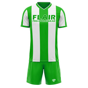 Kits de fútbol retro de diseño personalizado, uniformes de camiseta de fútbol de alta calidad para hombres y niños, conjuntos superiores de moda, nombre España, servicio OEM - Product Image 3