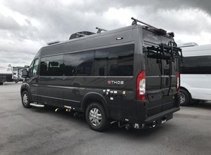 รถบ้านหรู ENTEGRA ETHOS 20A ปี 2023 มือสอง สำหรับการตั้งแคมป์ สำหรับรถยนต์ หมายเลข OEM รถบ้านคาราวานมาตรฐานไอเสียยูโร 5 รองรับผู้โดยสาร 4-6 คน - Product Image 3