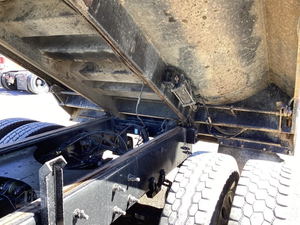 Camión Volquete Diésel Automático de Uso Pesado 2022, Modelo 104FR, Vehículo Comercial para Construcción y Logística de Carga - Product Image 5