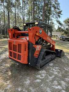 2020 Kubota SSV65 chargeuse-pelleteuse diesel avec boîte de vitesses à roulement de pompe à moteur-Haute efficacité - Product Image 5