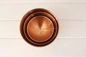 Bol de service de nourriture en laiton pur le plus vendu bol en cuivre rond de haute qualité idéal pour les ustensiles de cuisine et les accessoires de vaisselle élégants - Product Image 4