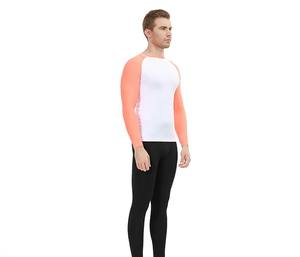 Fabricante de Rashguards de MMA Personalizados, Rashguards de MMA con Impresión por Sublimación de Alta Calidad, Ropa Deportiva para Gimnasio, Calidad al por Mayor - Product Image 5