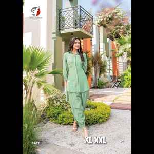 Conjunto de Cordón Bordado a Mano con Estampado en Relieve de Crepé Satinado de Alta Calidad, Ropa India Pakistaní para Mujer para Ocasiones Especiales - Product Image 5