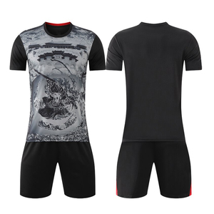 Nueva llegada de excelente calidad uniforme de fútbol de manga corta de alta calidad ropa de equipo deportivo al por mayor para niños hecha de poliéster - Product Image 3