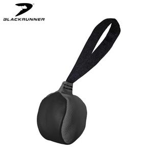 Balle en cuir véritable avec une poignée pour la formation des morsures balle à mâcher en cuir pour chien balle à mordre en cuir classique BC-O05174 - Product Image 1