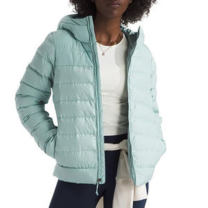 Fabricant de vêtements femmes veste bouffante en gros pas cher prix OEM Service respirant veste bouffante femmes - Product Image 1