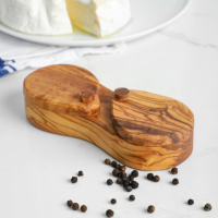 Salière en bois d'olivier |   Accessoires de cuisine et de table tunisiens |   Marque privée
