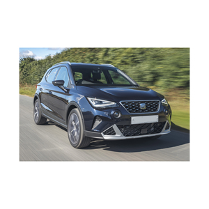 SE-AT Ibiza รถ SUV แบบดิจิทัลสำหรับห้องนักบินชาร์จไร้สายเครื่องยนต์เทอร์โบ8L AWD ยาง R20เบาะหนังเบาะนั่งเบนซินแก๊สสีเข้ม
