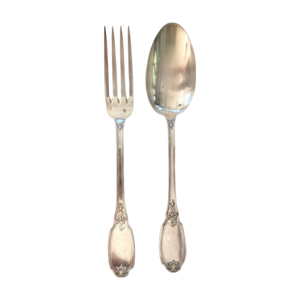 Ensemble de couverts royaux en acier inoxydable à poignée de designer de style occidental plaqué argent en vrac de la meilleure qualité pour le dîner au restaurant et à l'hôtel - Product Image 4