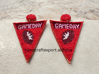 Handgefertigte Glasperlen-Stoffohrringe mit Sicherheitsverschluss, Leichtgewichtig, Bequem, Personalisiert mit Game-Day-Logo für Partys
