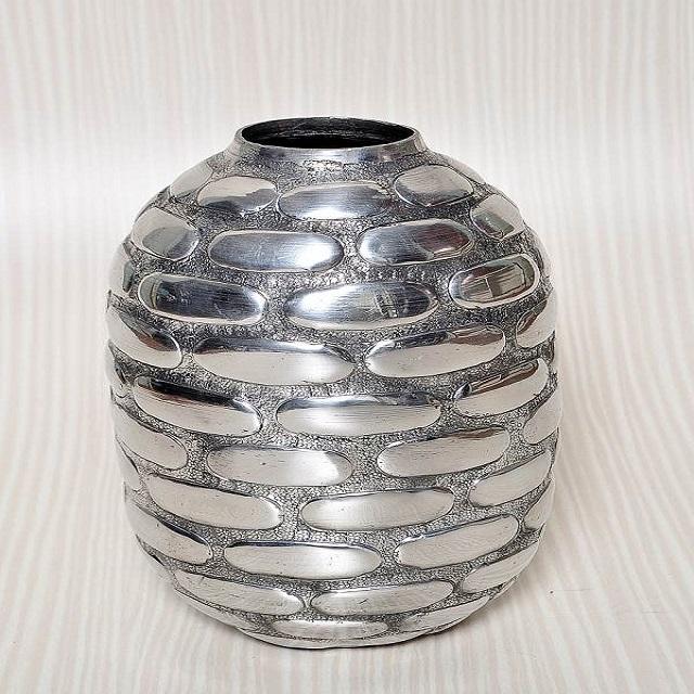 สีเทาอ่อน