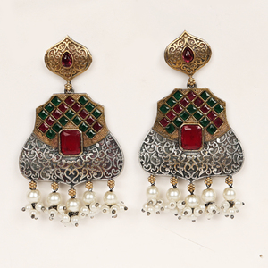 Pendientes Colgantes de Plata Oxidada para Mujer, Regalo para Ella - Product Image 1