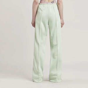 Pantalon de survêtement évasé pour femme, hiver 2025, devant plat, séchage rapide, coupe régulière, taille mi-haute, grandes tailles, nouvelle couleur, service OEM, vente en gros - Product Image 4