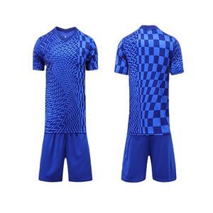 Vente en gros Vêtements de football respirants en nylon 100% Conception et taille personnalisées Uniformes vierges d'entraînement de football OEM - Product Image 6
