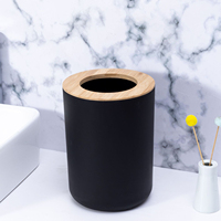 Ensemble de salle de bain européen avec couvercle en bambou, ensemble de 6 pièces, accessoires de salle de bain en plastique, brosse de toilette, poubelle pour hôtel et maison