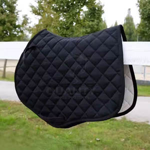 Couverture de selle de cheval légère avec rembourrage supplémentaire antidérapant et doublure en tissu pour le confort de l'équitation - Product Image 3