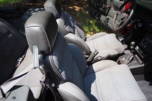 Renault Alliance GTA Convertible de 1987, Usado, Sin Reserva, Transmisión Manual de 5 Velocidades, Modelo Único de 1 Año, 1 de 1029 Fabricados - Product Image 5