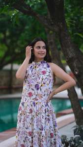 ชุดแม็กซี่เดรสผูกคอสำหรับผู้หญิงชุดเดรสยาวแต่งชั้นลายดอกไม้สีฟ้าปักลายดอกไม้ชุดกระโปรงบาน - Product Image 3