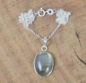 Collier pendentif ovale en argent sterling et labradorite pour enfant, fait main, haute qualité, pierre naturelle, idéal pour le quotidien, cadeau - Product Image 5