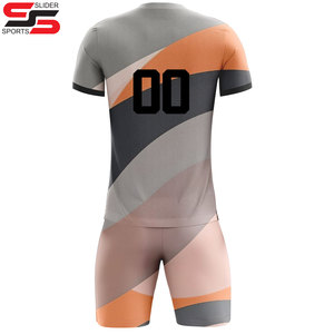 Vente en gros kit de football d'équipe personnalisé par sublimation jeu complet de maillots de football de couleur personnalisée vierge uniforme de football - Product Image 2