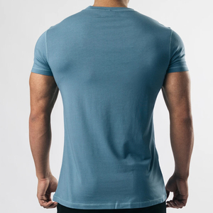 T-shirt blanc pour homme avec broderie de logo personnalisée, 100% coton, manches courtes, t-shirt brodé sur mesure à vendre. - Product Image 2