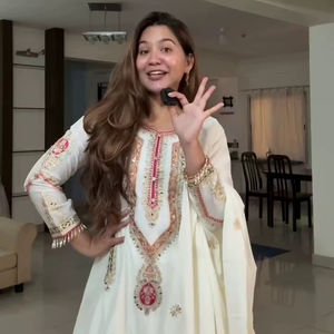 Conjunto de Traje Anarkali Blanco Bordado para Mujer con Palazzo y Dupatta, Ropa Tradicional Étnica - Product Image 1