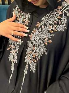 Taille XXL décontracté ethnique modeste brodé à la main rayonne Abayas pour les femmes à capuche Kimono bouton Design-vêtements musulmans traditionnels - Product Image 3