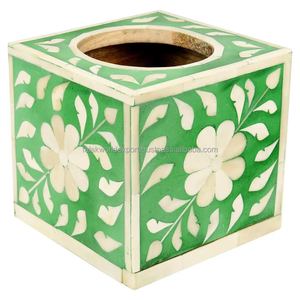 Vente en gros à bas prix de couvercle de boîte à mouchoirs en nacre avec design de forme carrée porte-boîte à mouchoirs en tissu incrusté de luxe par FWE - Product Image 2