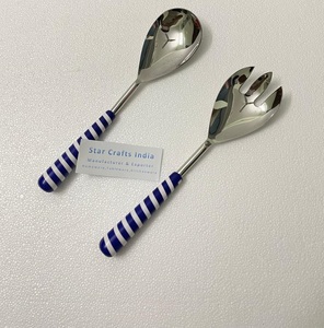 Articles de fête avec logo personnalisé pour mariage en acier inoxydable et résin18/8 service à salade en acier inoxydable ensemble de couverts de table cuillère fourchette - Product Image 3