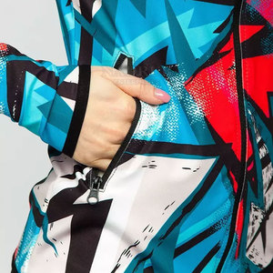 Survêtement de sublimation respirant avec tissu doux et extensible Survêtement de sublimation au design personnalisé pour une utilisation décontractée et active - Product Image 5