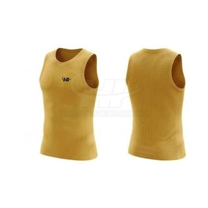 Ensemble d'uniformes de basketball respirants en polyester de haute qualité pour hommes adultes - Ensemble complet pour la pratique sportive - Product Image 4