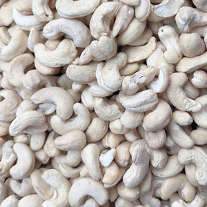 Noix de cajou de Santigo au Vietnam, directement de l'usine, W320, noix de cajou grillées, avec emballage personnalisé - Product Image 1
