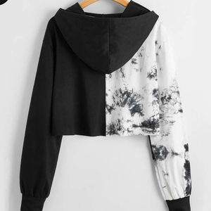 Vente en gros Sweat à capuche court surdimensionné pour femmes Streetwear lourd Sweat-shirt Boxy personnalisé au design vieilli Sweat-shirt à capuche pour l'hiver - Product Image 2