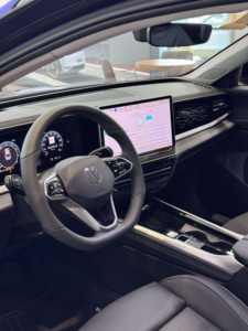 2026 Euro VI R18 Cuir Gauche Alliage d'aluminium Traction avant Sans accident et prêt à être expédié - Product Image 5