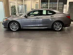 Acura RDX Base SUV 2018 avec sièges en cuir, feux LED, conduite à gauche - Product Image 6