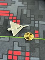 Pin de Solapa Personalizable de Metal 3D, Aleación de Zinc, Ecológico, Resistente al Agua, Sin Plomo, con LED Intermitente, Estilo Avión